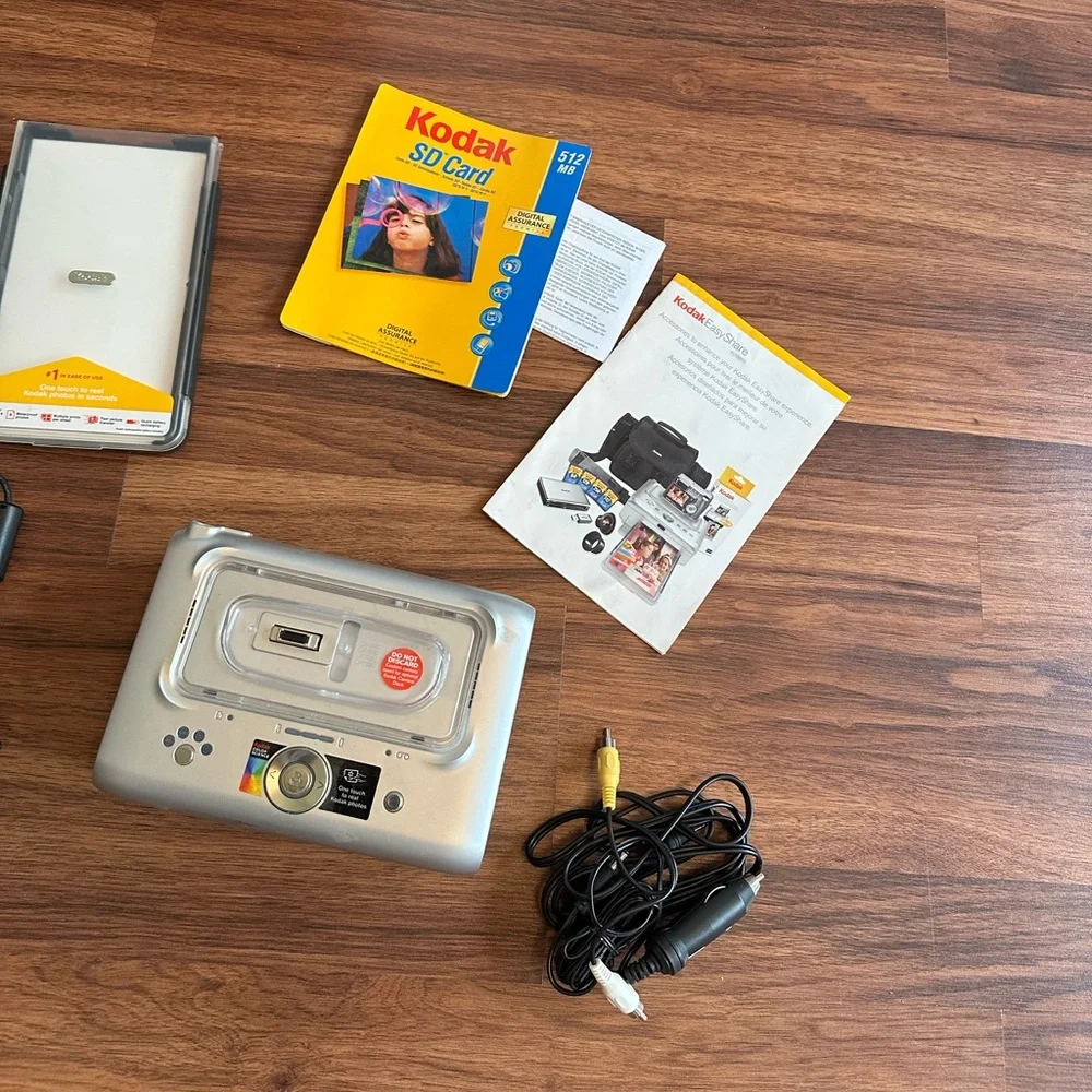 VTG Kodak EasyShare Printer Dock & Accessories